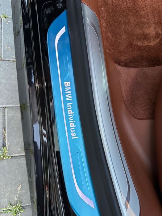 BMW 740XD M Sport  /  BMW Individual / An fab 2019 /  KM 130.000 / Istoric Complet Automobile Bavaria