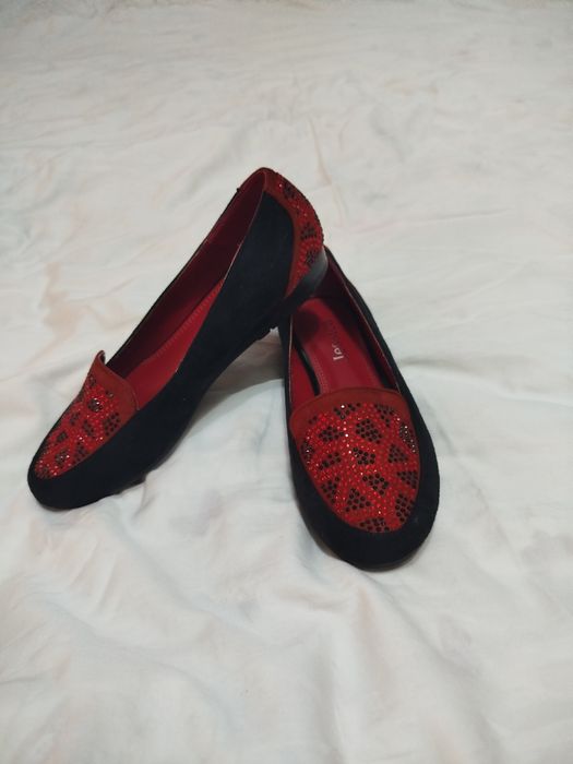 Koylak oyoq kiyim holati yaxshi