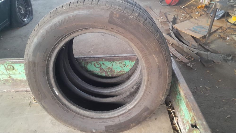 Продам покрышки 2 шт
