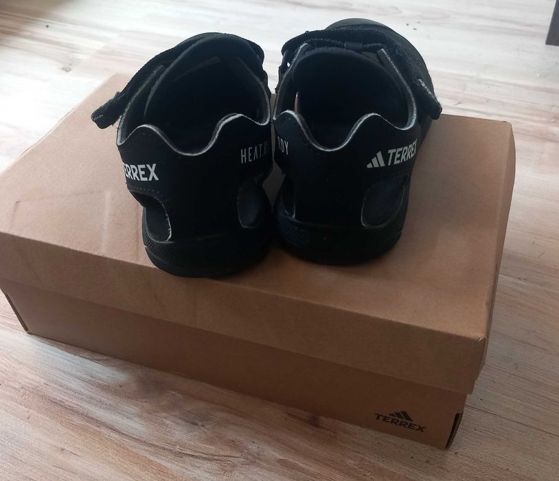 Детски сандали Adidas Terrex