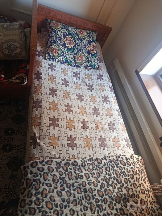 Divan mebel sotiladi