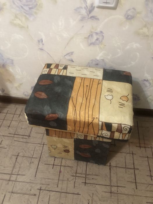 Продам пуфик б/у