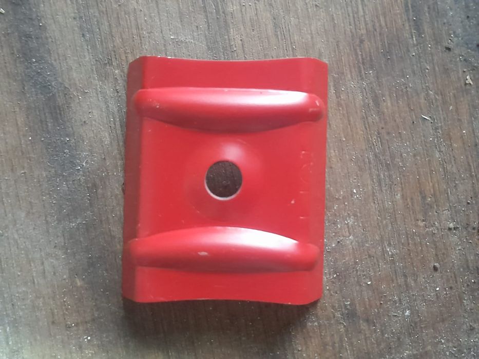 Calota fixare panouri sandwich.