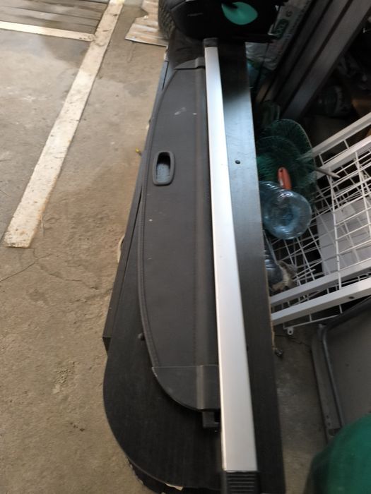 Продам Шторку Kia Sportage