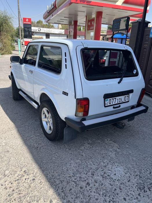 нива 2121 NIVA 2121