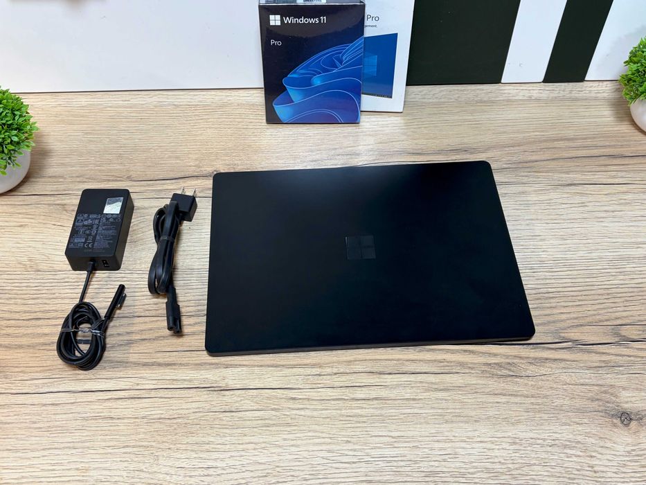 Новый! Microsoft Surface Laptop 5: Core i5, 8/512GB