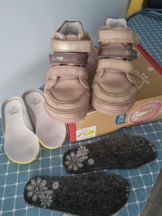 3 чифта обувки DD Step, размер 28, подходящи за момиче