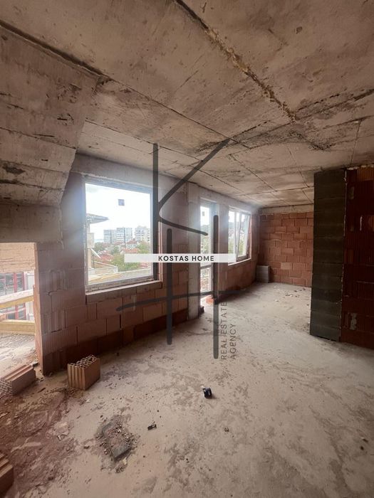 Продава се Тристаен апартамент в Варна, Аспарухово - 100 кв.м за 630 €/кв.м - Снимка #4