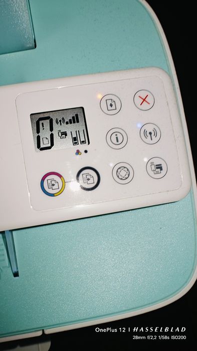 Imprimantă multifuncțională HP DeskJet Ink Advantage 3785