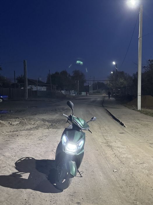 Продам скутер 150 кубов срочно