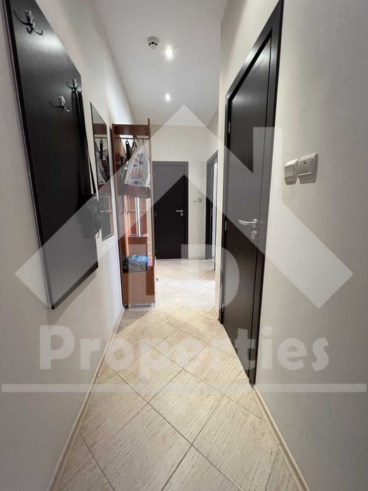 Продава се Тристаен апартамент в Варна, Център - 95 кв.м за 1564 €/кв.м - Снимка #8