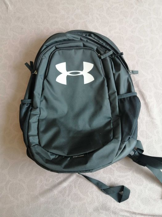 Раница Under Armour Hustle
