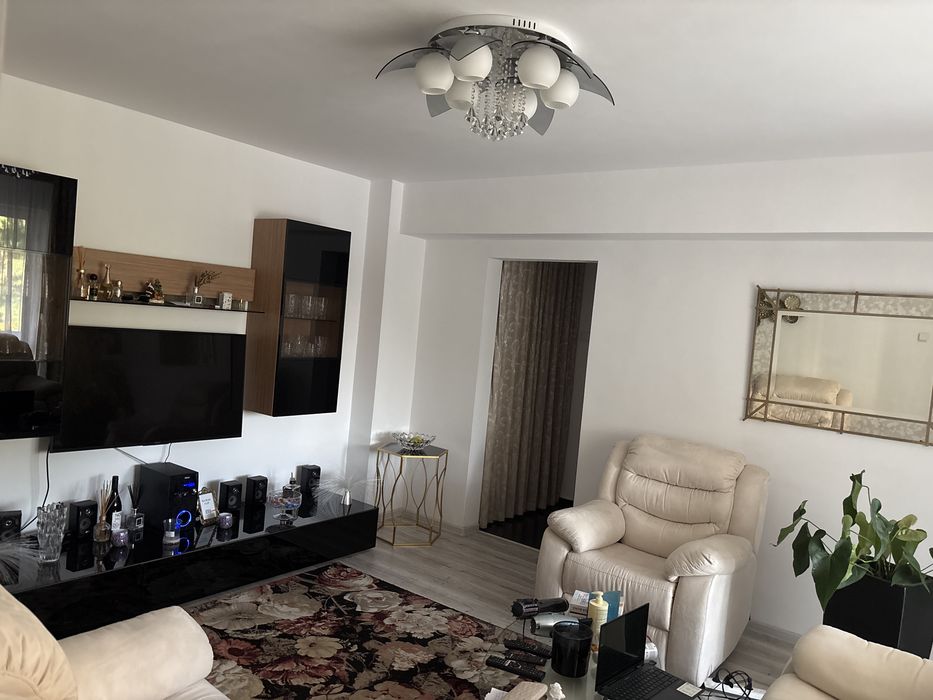 Inchiriez apartament Aviatiei
