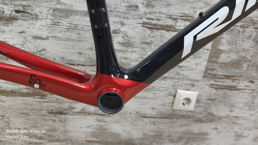 НОВА карбонова шосейна рамка Ridley Fenix SLiC Disc Forza Cirrus | M