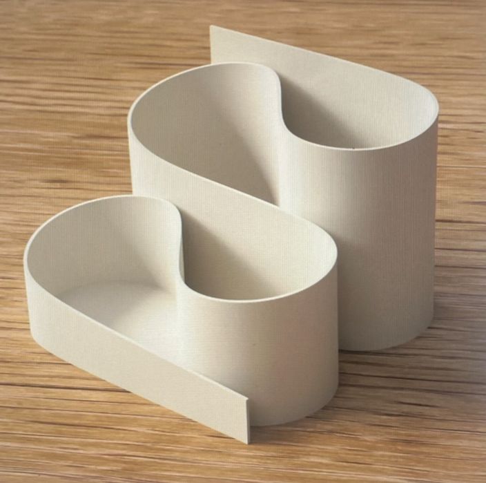 Современный и простой органайзер для рабочего стола