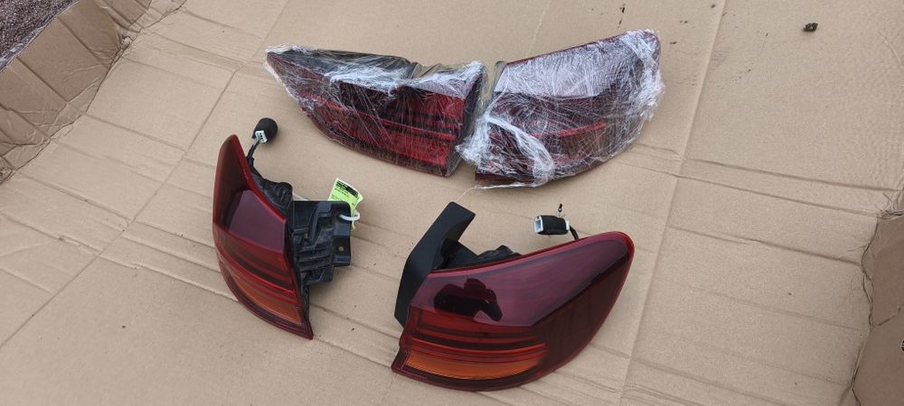 Фонарь фонари фара Киа 92403J7100 Сид Kia Ceed 92402J7100, 92404J7100