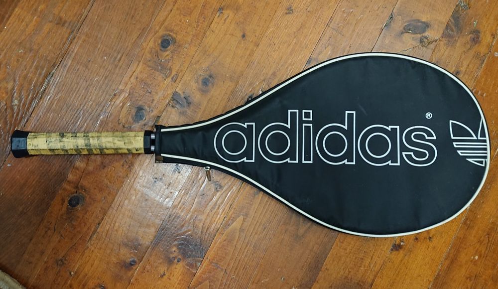 Тенис ракета adidas