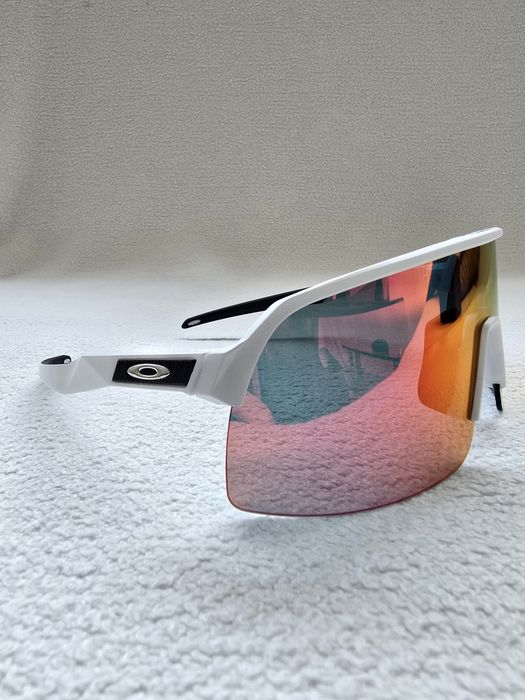 Слънчеви очила Oakley Sutro – Matte White / Prizm Road