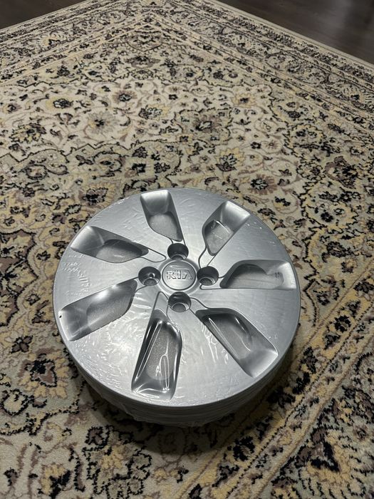 комплект колпаков на Kia