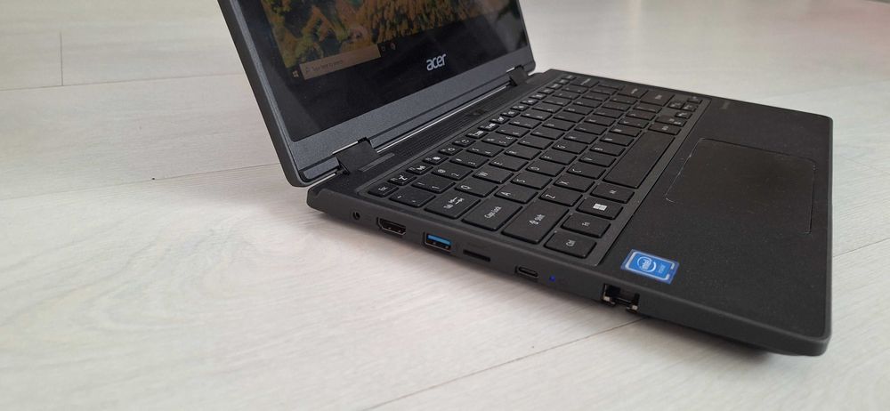 Laptop 2 in 1 Acer touchscreen, 11.6 inch Full HD, 128GB NVMe, Windows 10 IoT