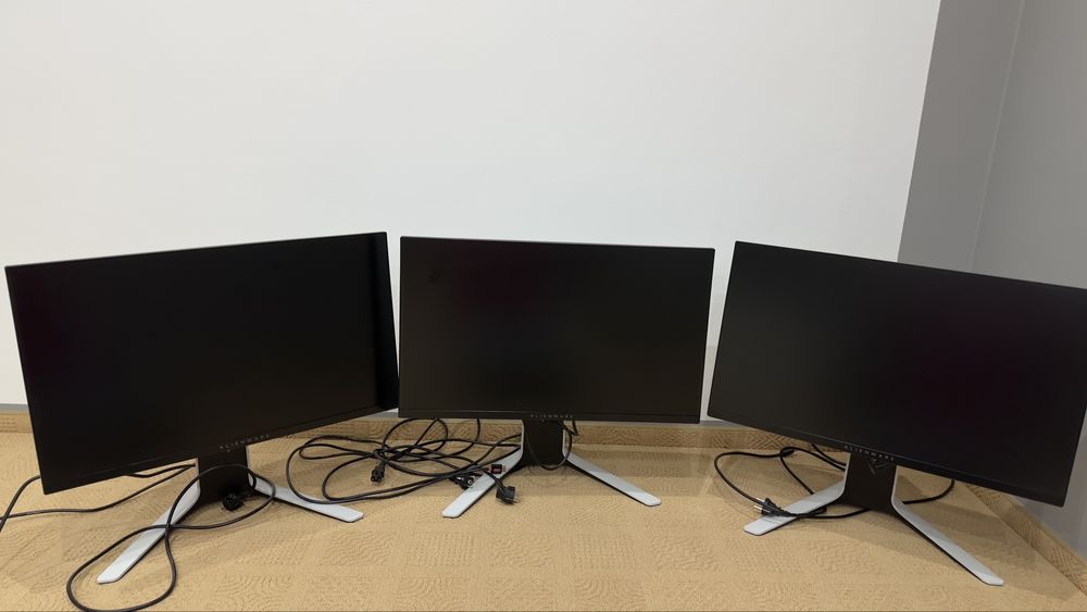 Monitor Alienware 27”