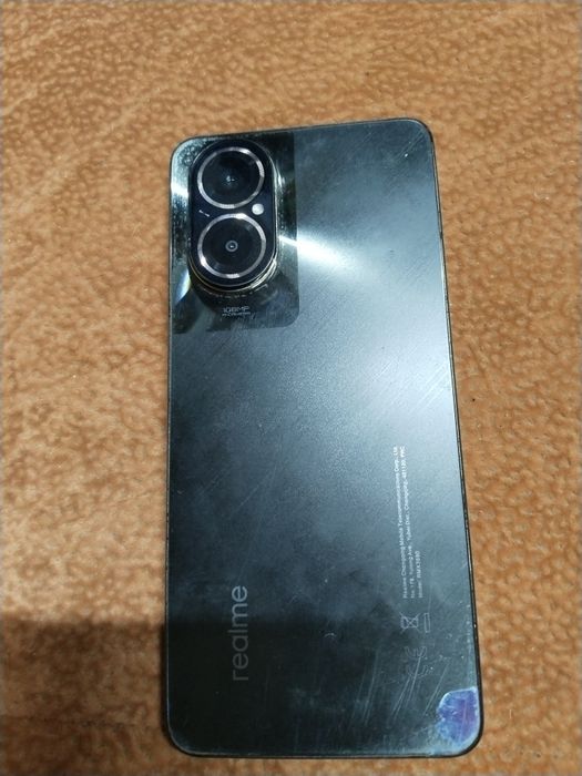 Продам Realmi c67