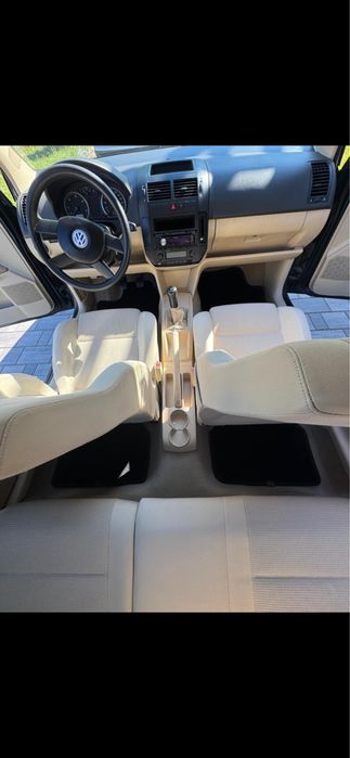 VW Polo 1,4tdi interior crem