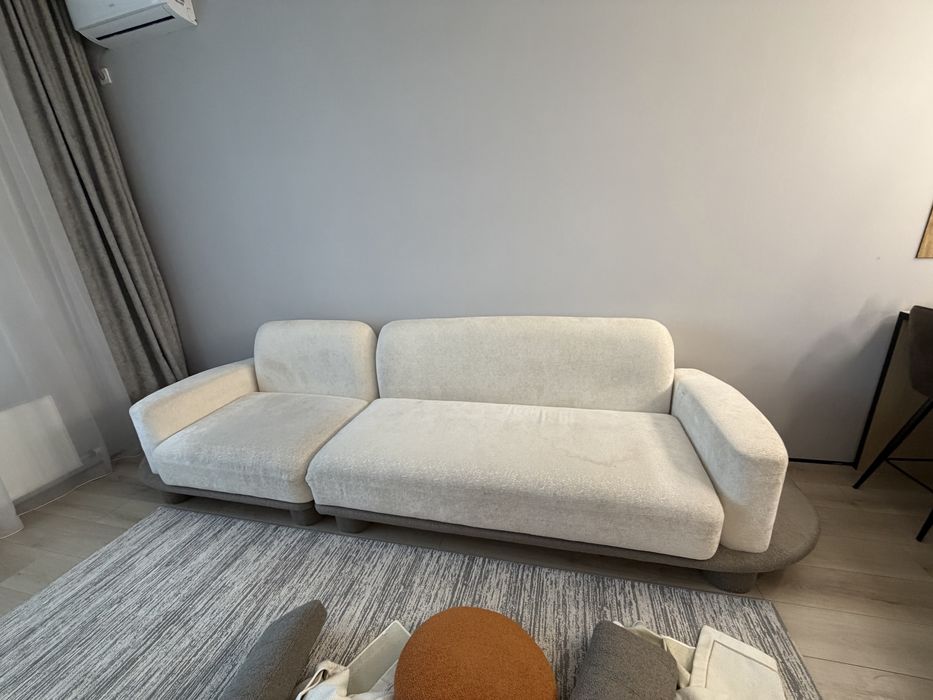 Дизайнерский диван