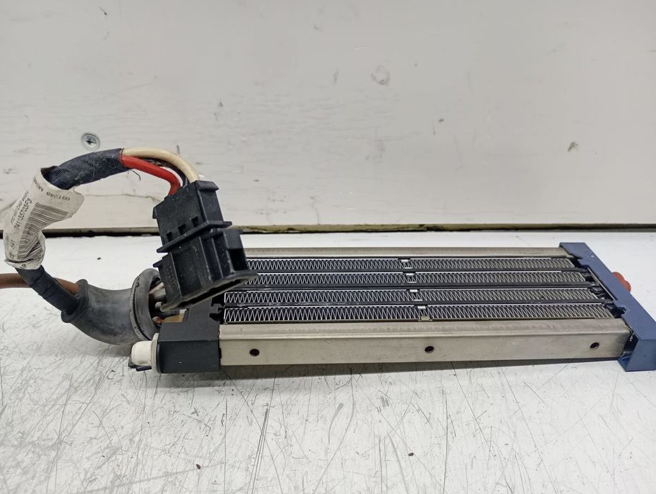 Radiator electric bord 6E1963235 Volkswagen Passat B5.5 (facelift) (2000 - 2005) 1.9 tdi ATJ