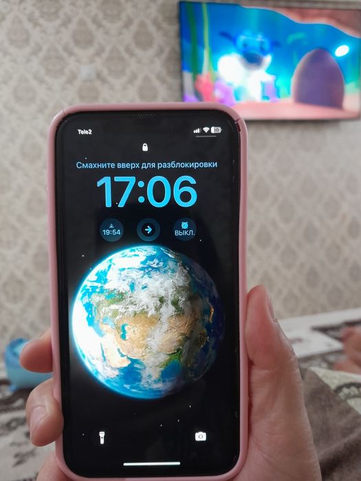 Продам iPhone 11