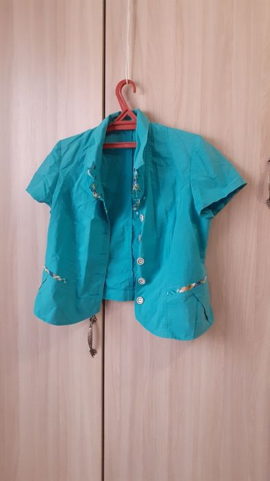 Продаются платье, разные виды