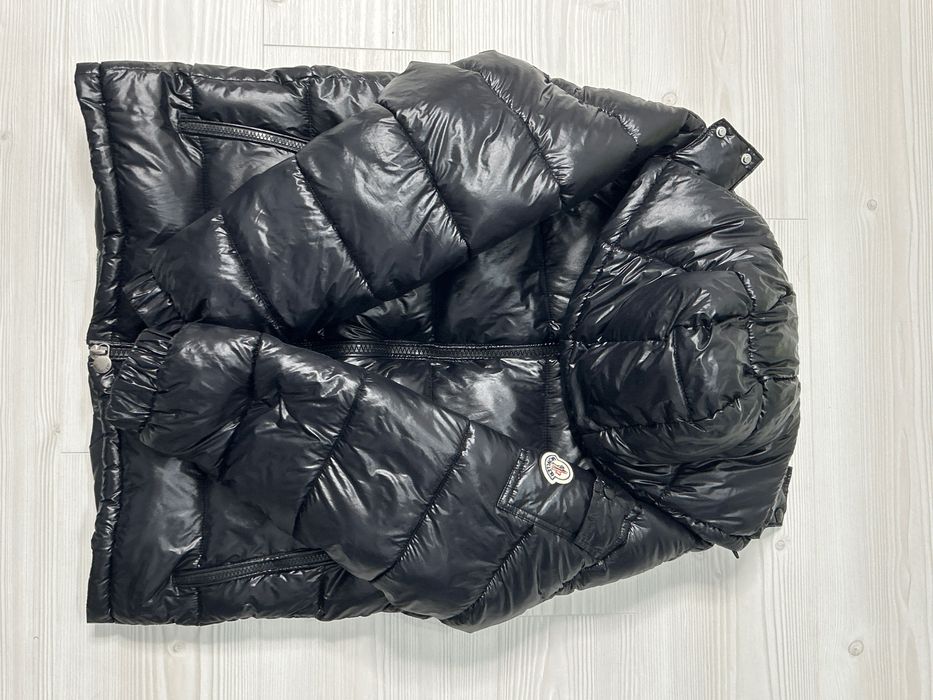 Moncler maya shiny puffer