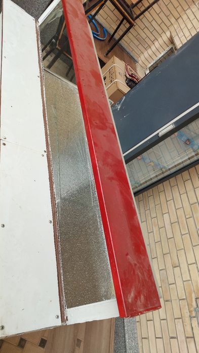 Витринный холодильник