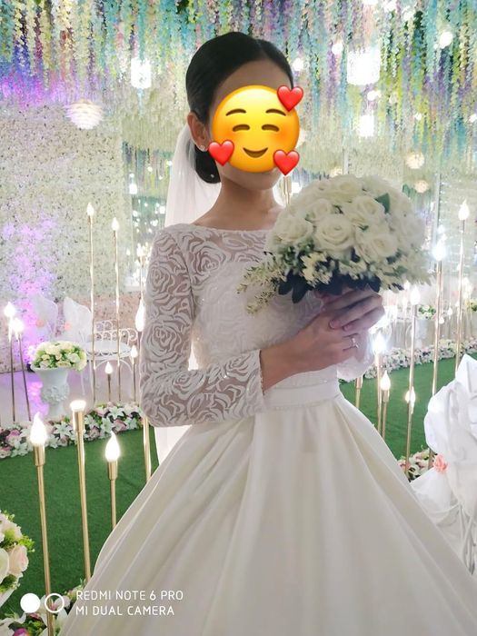 Свадебное платье