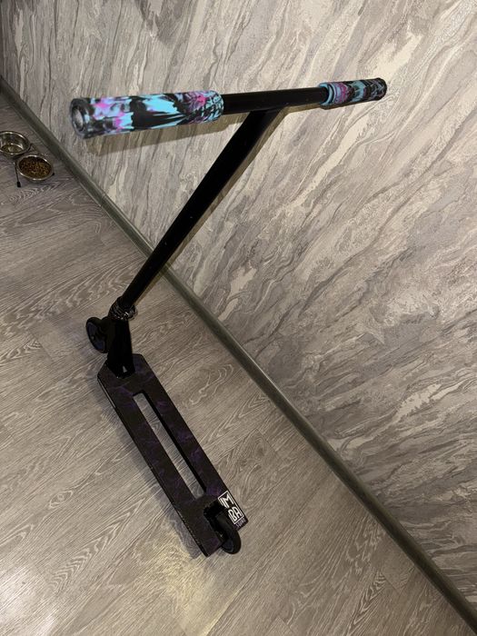 продам трюковой самокат