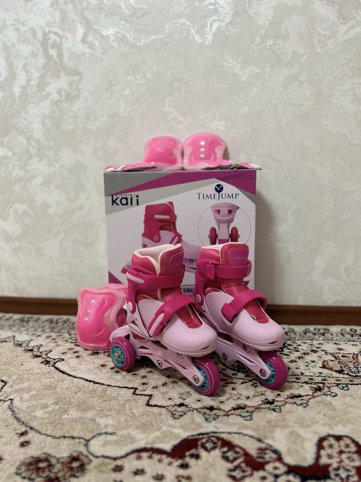 Продам ролики для девочек розового цвета.