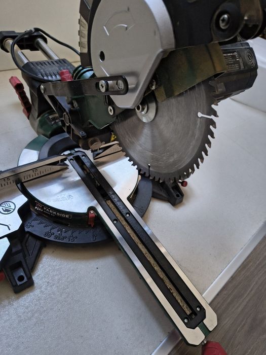 Настолен слайд циркуляр  Parkside