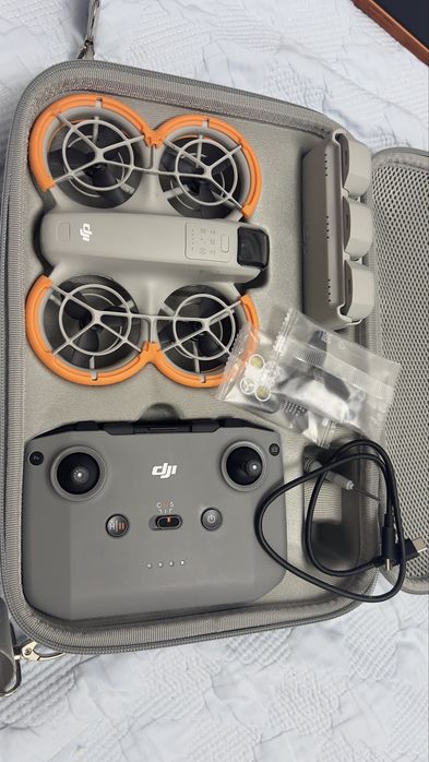 DJI Neo Fly More Combo
