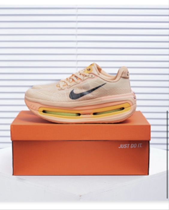 Nike Vomero Premium
