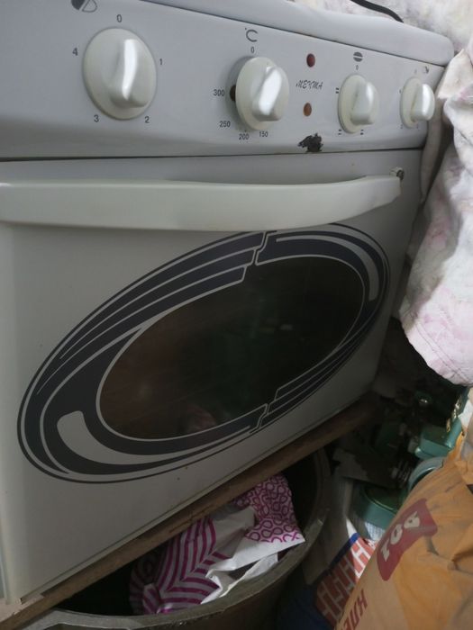 Срочно продам электроплиту ,,Мечта,,