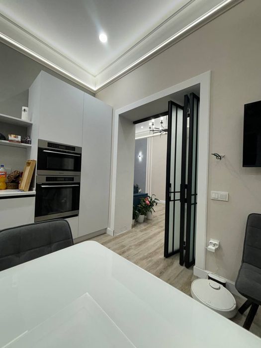 Межкомнатные двери/Раздвижные двери/Лофт двери/Купе двери