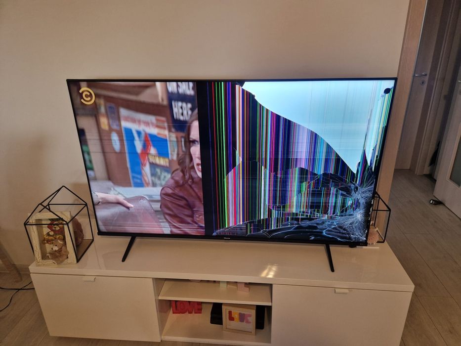 TV Hisense defect