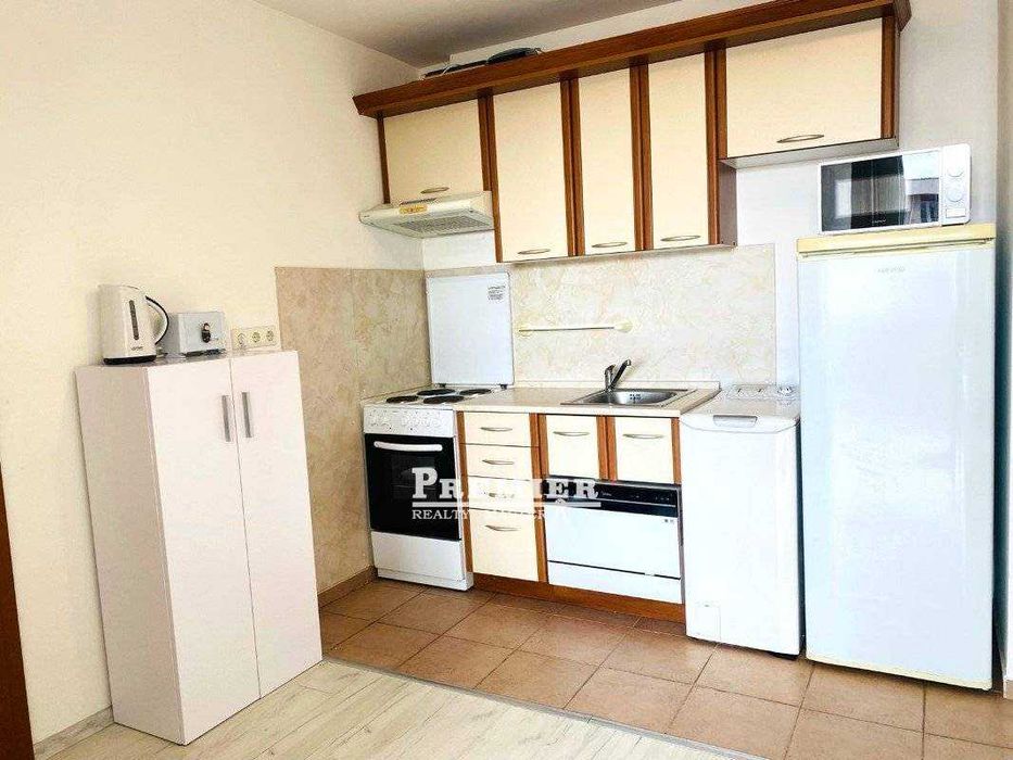 Продава се Двустаен апартамент в к.к. Слънчев бряг - 56 кв.м за 621 €/кв.м - Снимка #4