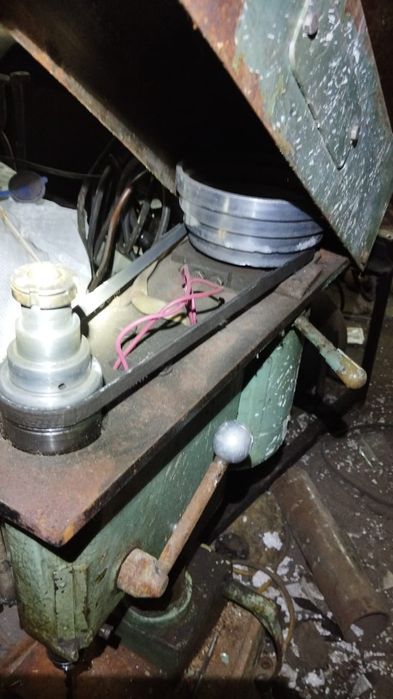 Сверлильный станок СССР двигатель на 220