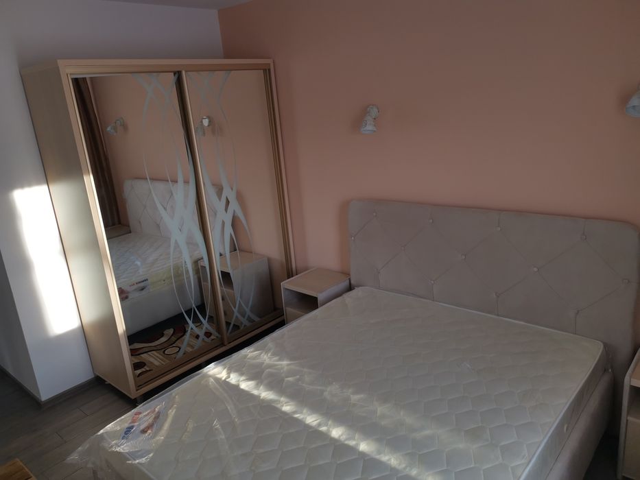 Închiriez apartament decomandat 2 camere, BLOC NOU