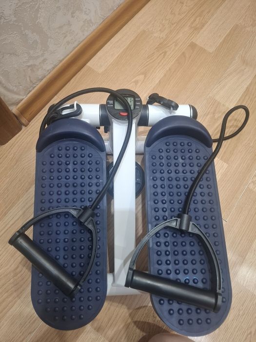 срочно продам степпер,использовала 5 раз