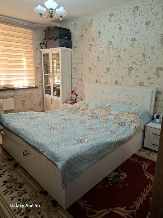 Срочно Уч тепа тумани 15кварталда 3 хоналик квартира сотилади