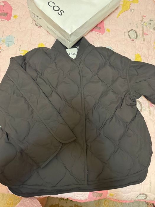 Продам куртку Cos