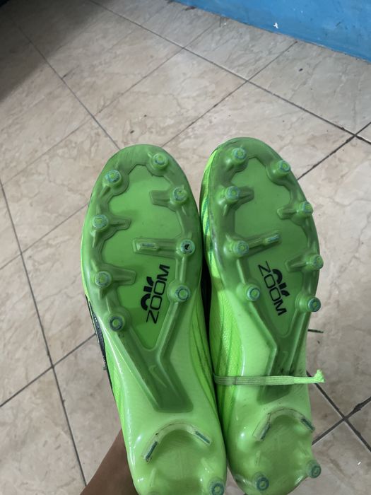 Бутцы найк меркуриал для искуственого гозона