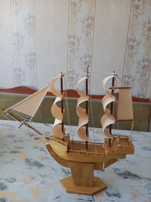 Корабль ручной работы